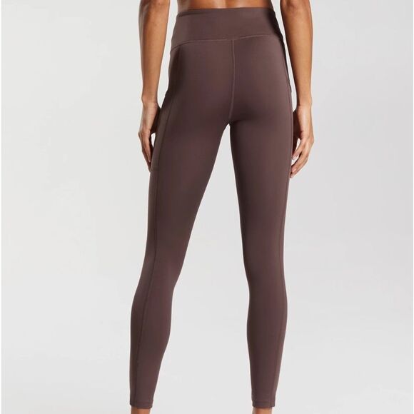 GYMSHARK POCKET LEGGINGS
Body Fit Chocolate Brown S NWT in packaging - Picture 3 of 7